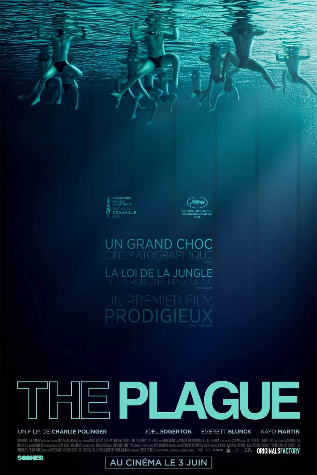 Affiche de « THE PLAGUE » avec un groupe de personnes nageant sous l’eau.