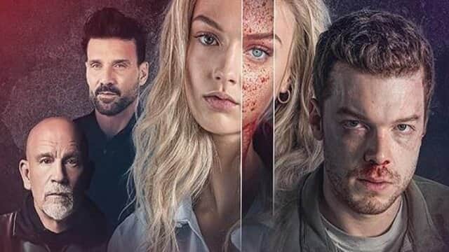 Affiche de « SHATTERED » avec quatre personnes, dont une femme au visage partiellement ensanglanté.