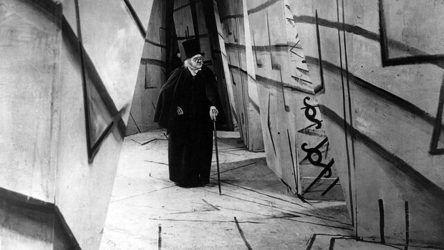 LE CABINET DU DOCTEUR CALIGARI – Critique